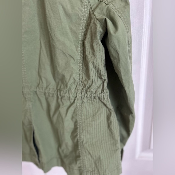 Tommy Hilfiger utility jacket - Picture 10 of 15